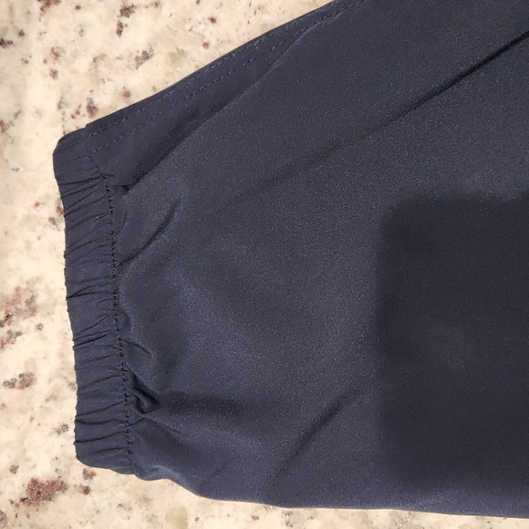 Old Navy High Waisted StretchTech Quick Dry Cargo Jogger Pants Navy Blue Size M - Picture 4 of 16